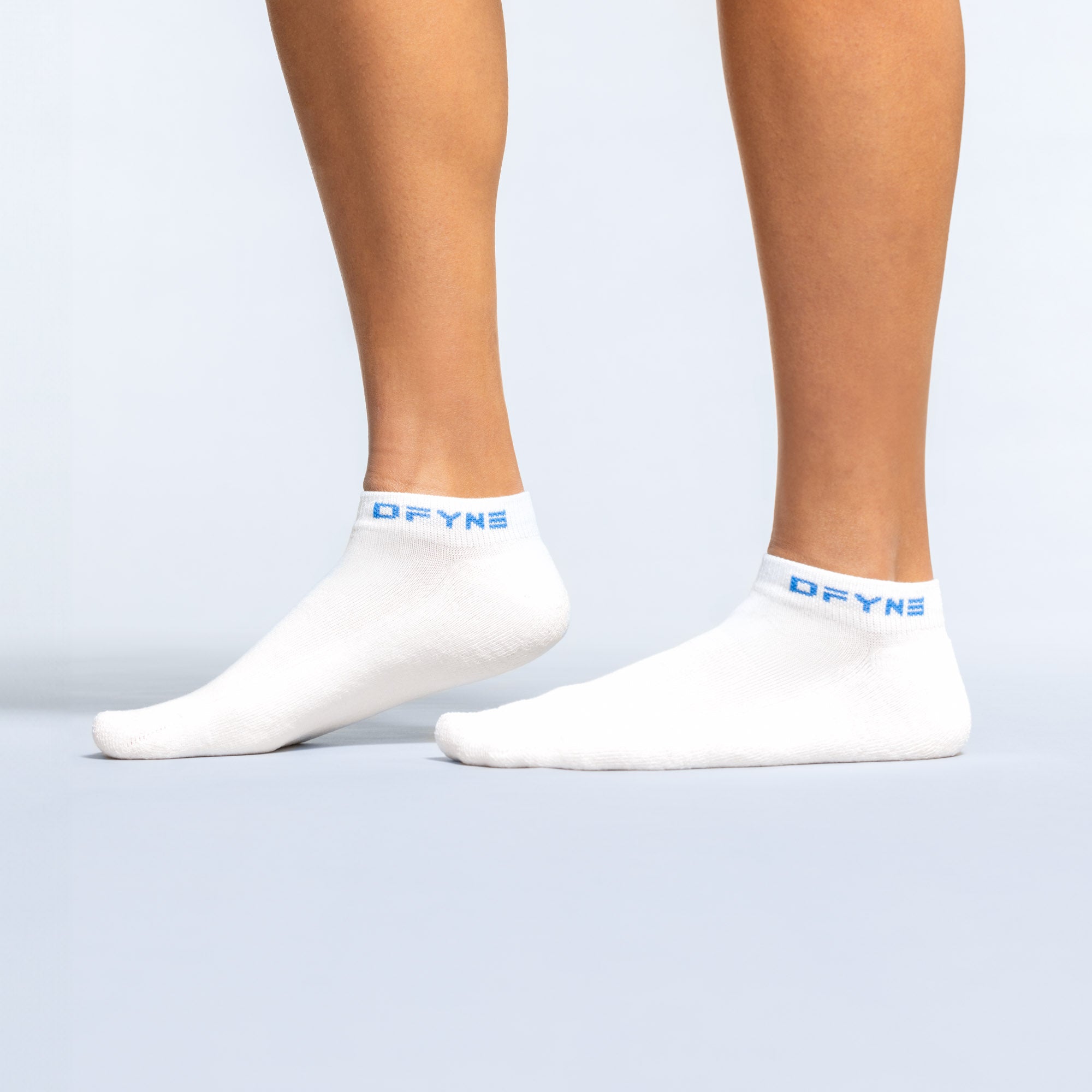 Calcetines DFYNE Revive Ankle Mujer Blancos Azules | 1843-OXYCI