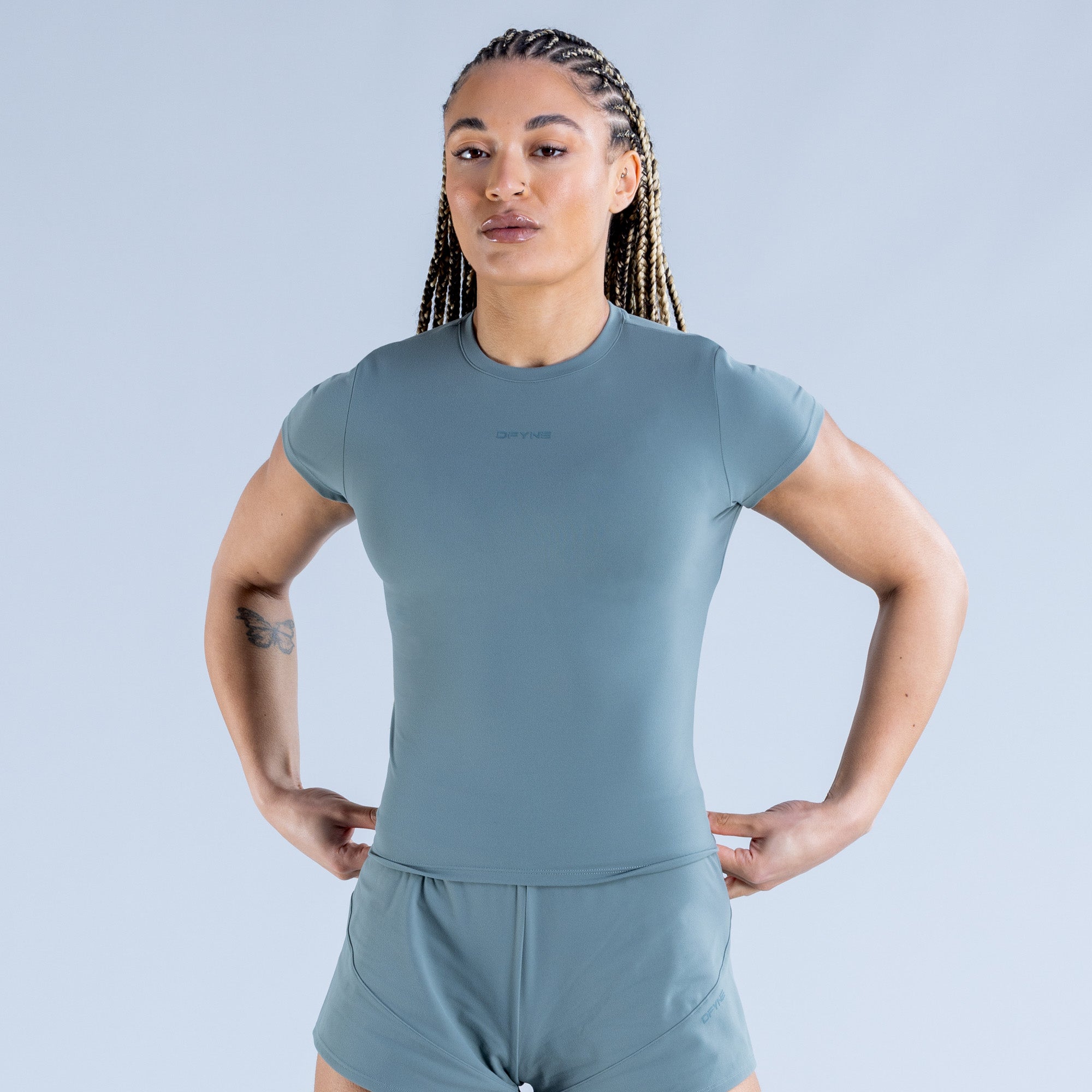 Camiseta DFYNE Origin Fitted Mujer Verde Oliva | 9542-EVOLZ