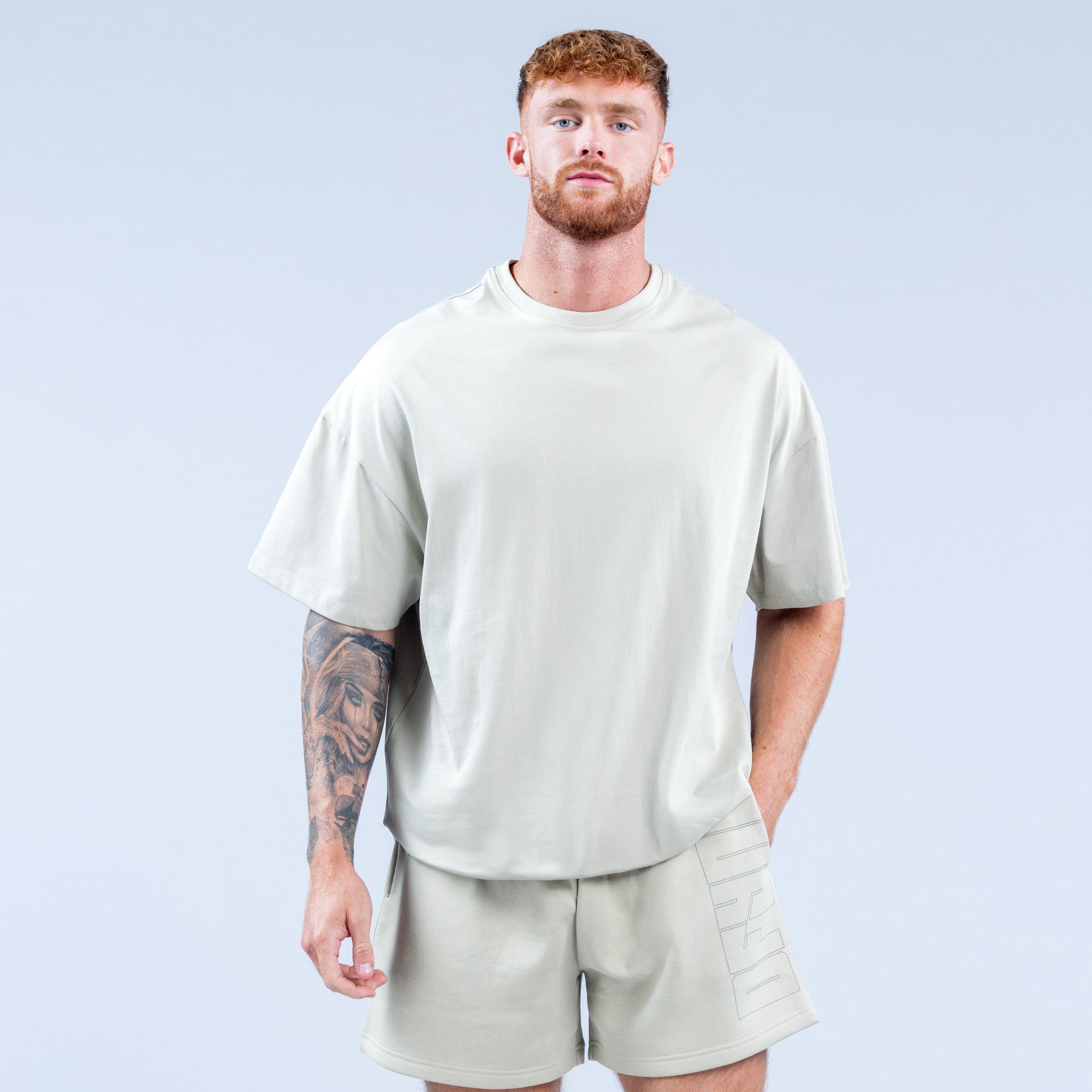 Camiseta DFYNE Recharge Graphic Hombre Grises | 5714-XYJWZ
