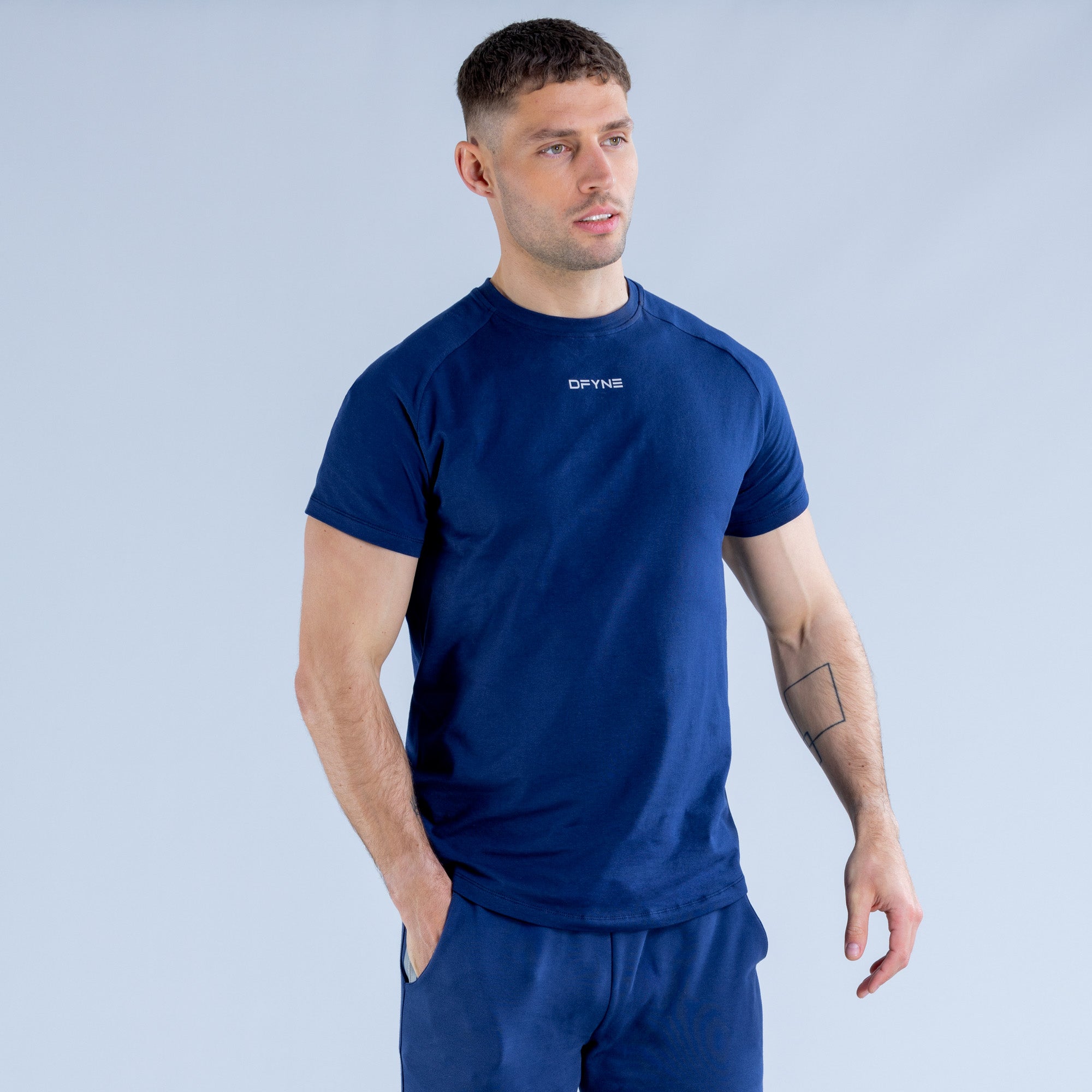 Camiseta DFYNE Stealth Hombre Azules | 3952-PKQWT