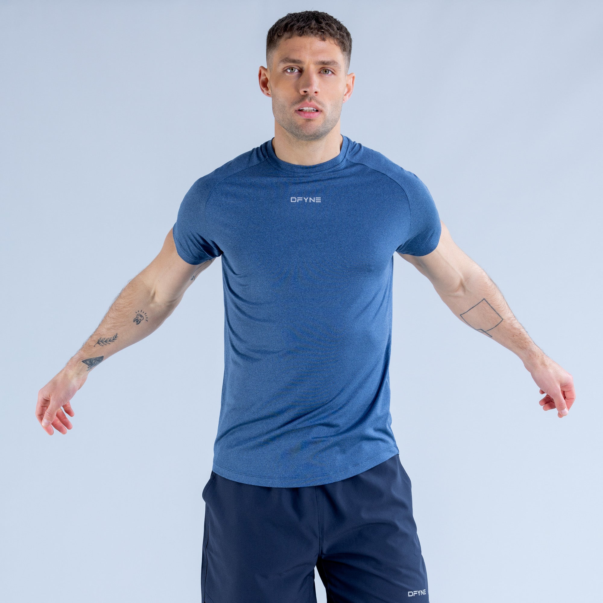 Camiseta DFYNE Stealth Training Hombre Azules | 1875-FKJWE
