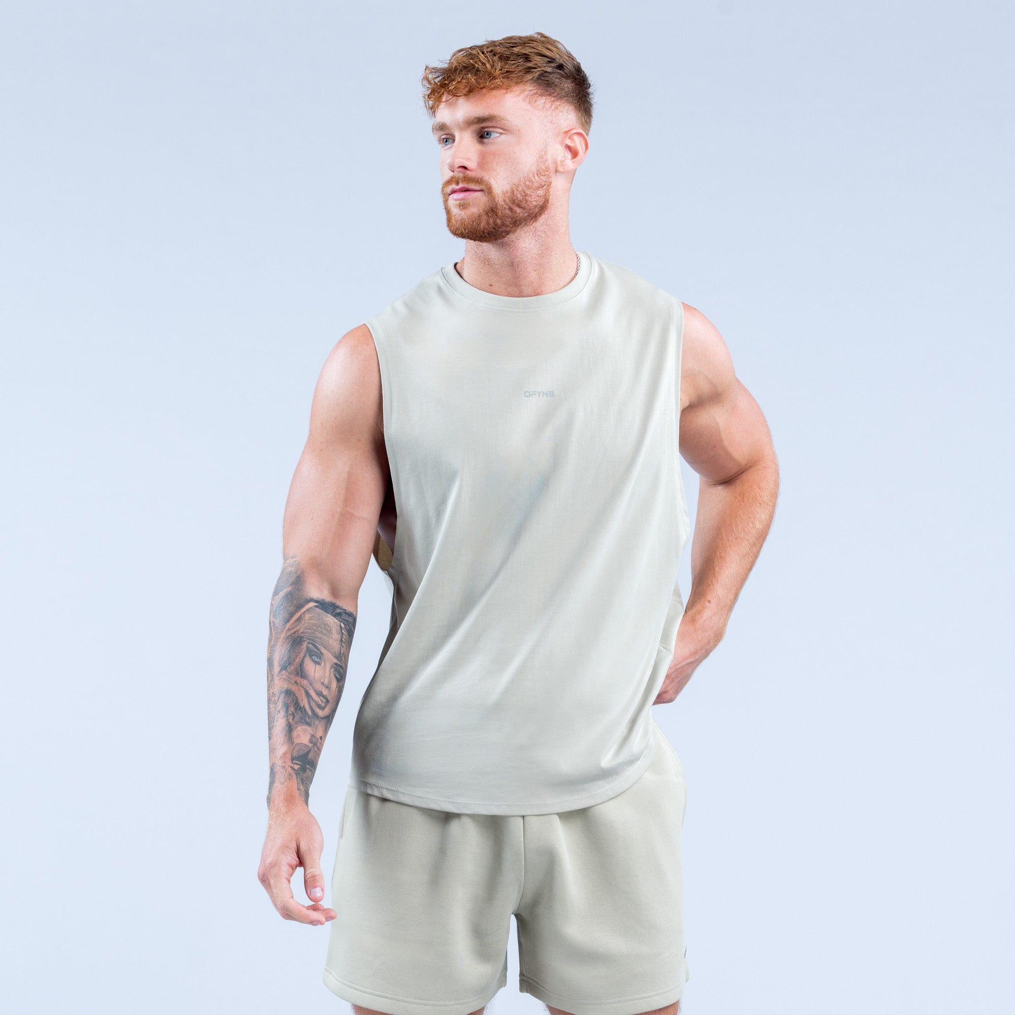 Camiseta sin Manga DFYNE Recharge Hombre Grises | 1308-CRMFI