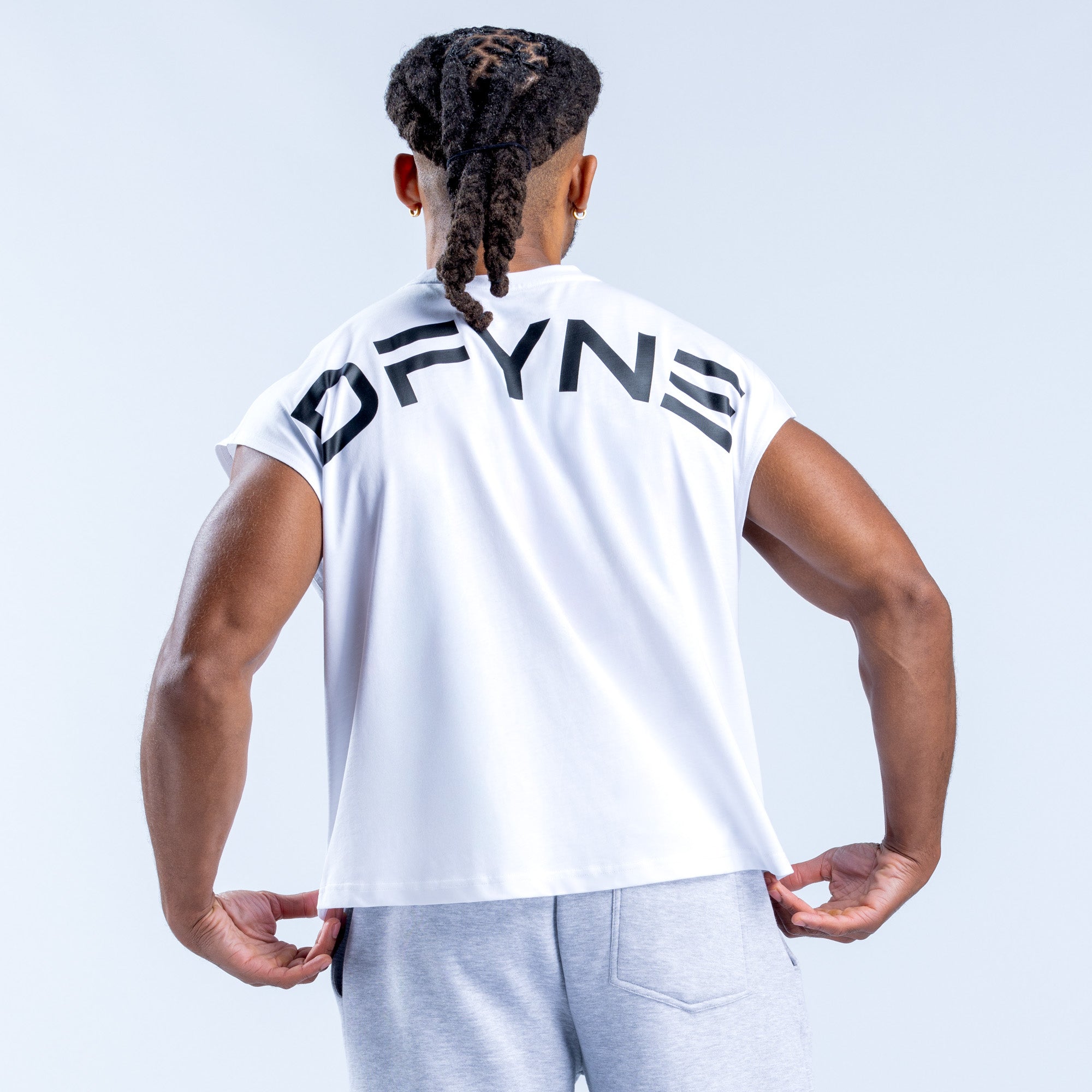 Camiseta sin Manga DFYNE Signature Crop Hombre Blancos | 8247-JXOSB