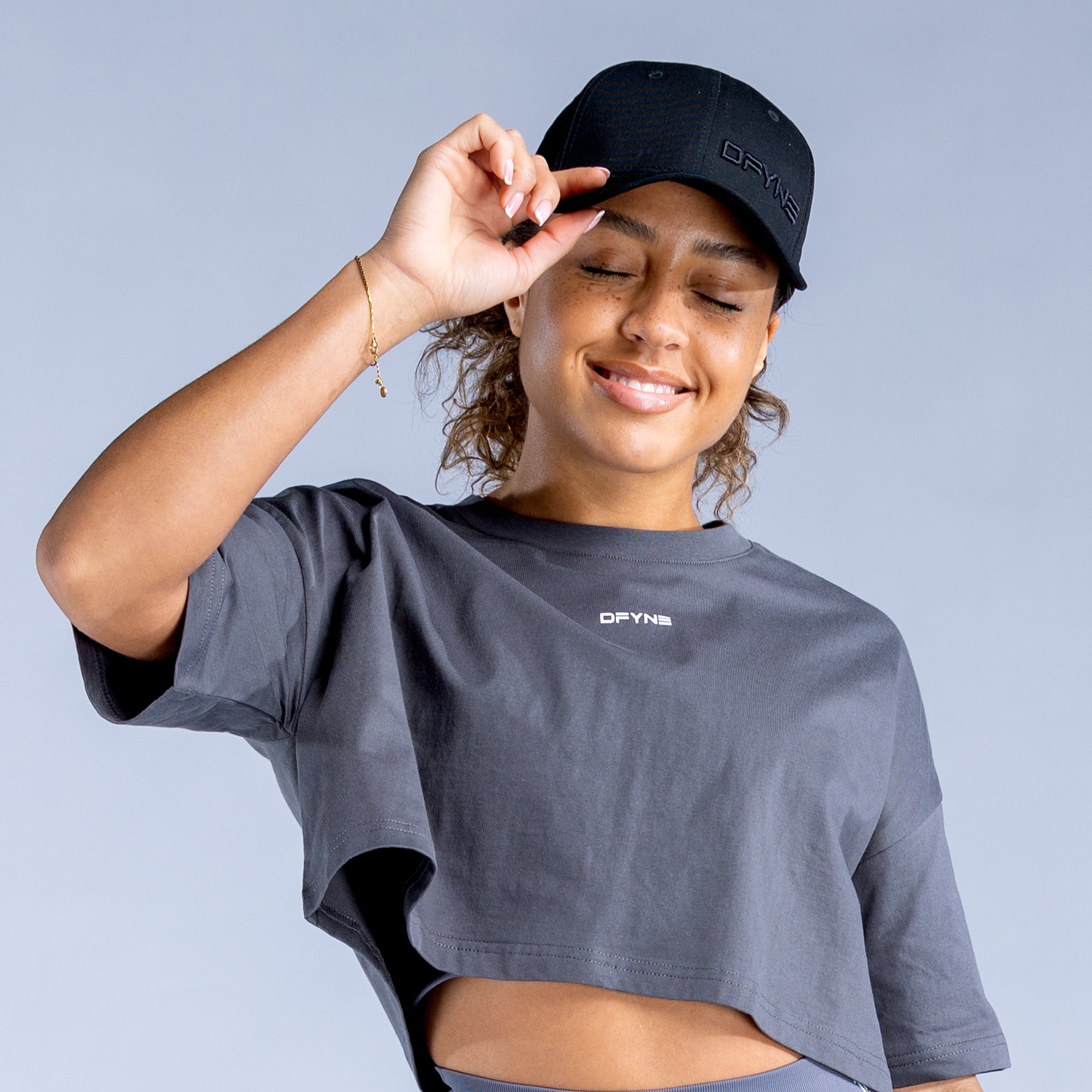 Gorra DFYNE Signature Mujer Negros | 6170-MQUBV