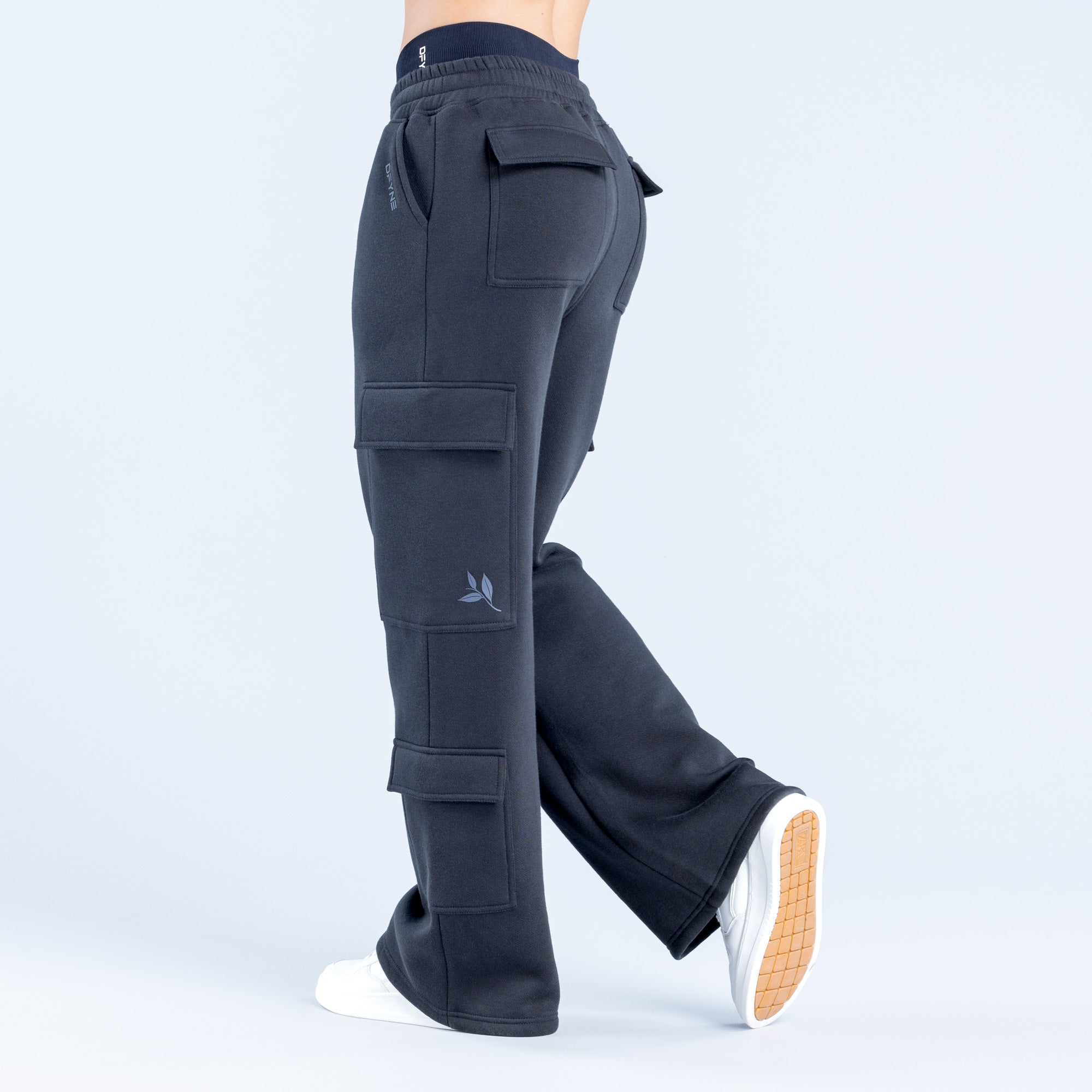 Pantalon Jogger DFYNE Lanyi Edit Wide Leg Cargo Mujer Negros | 6740-SPTEG