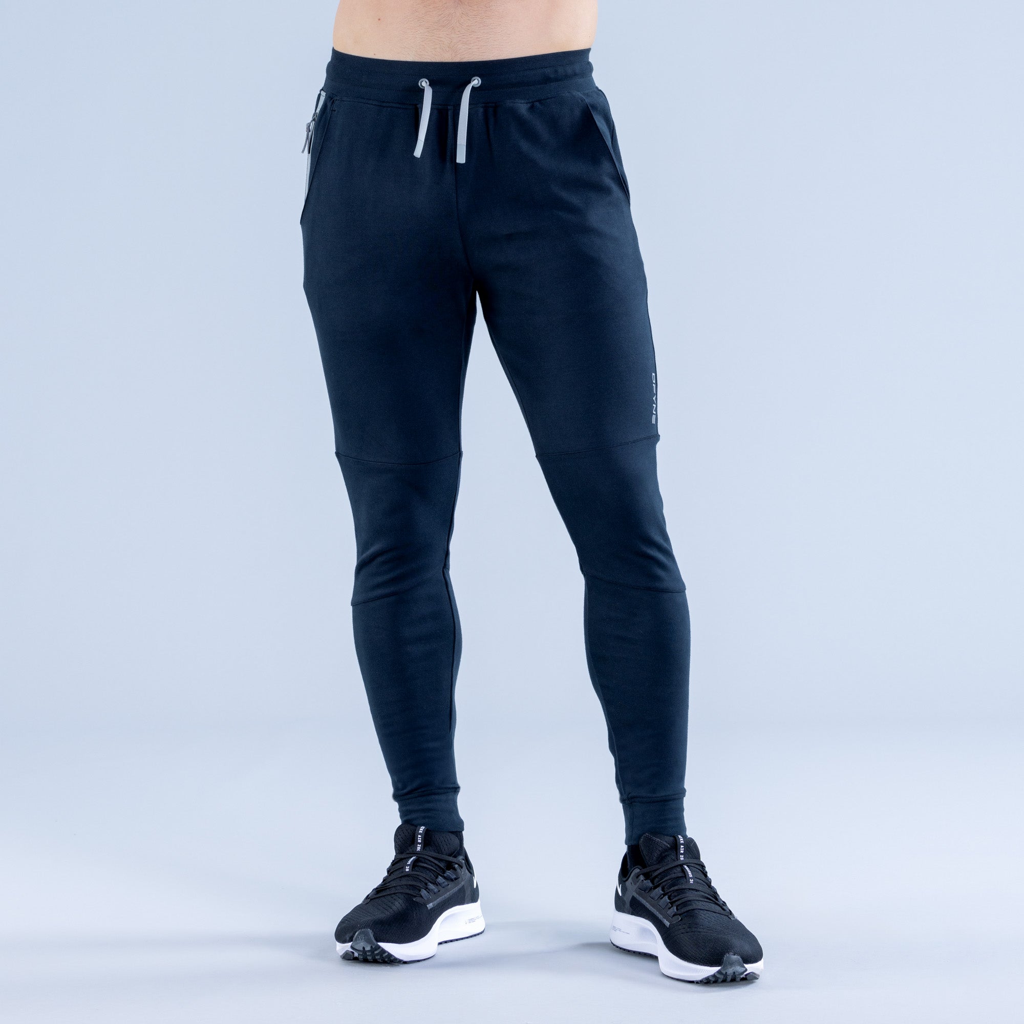 Pantalon Jogger DFYNE Stealth Tapered Hombre Negros | 1045-SMFIR