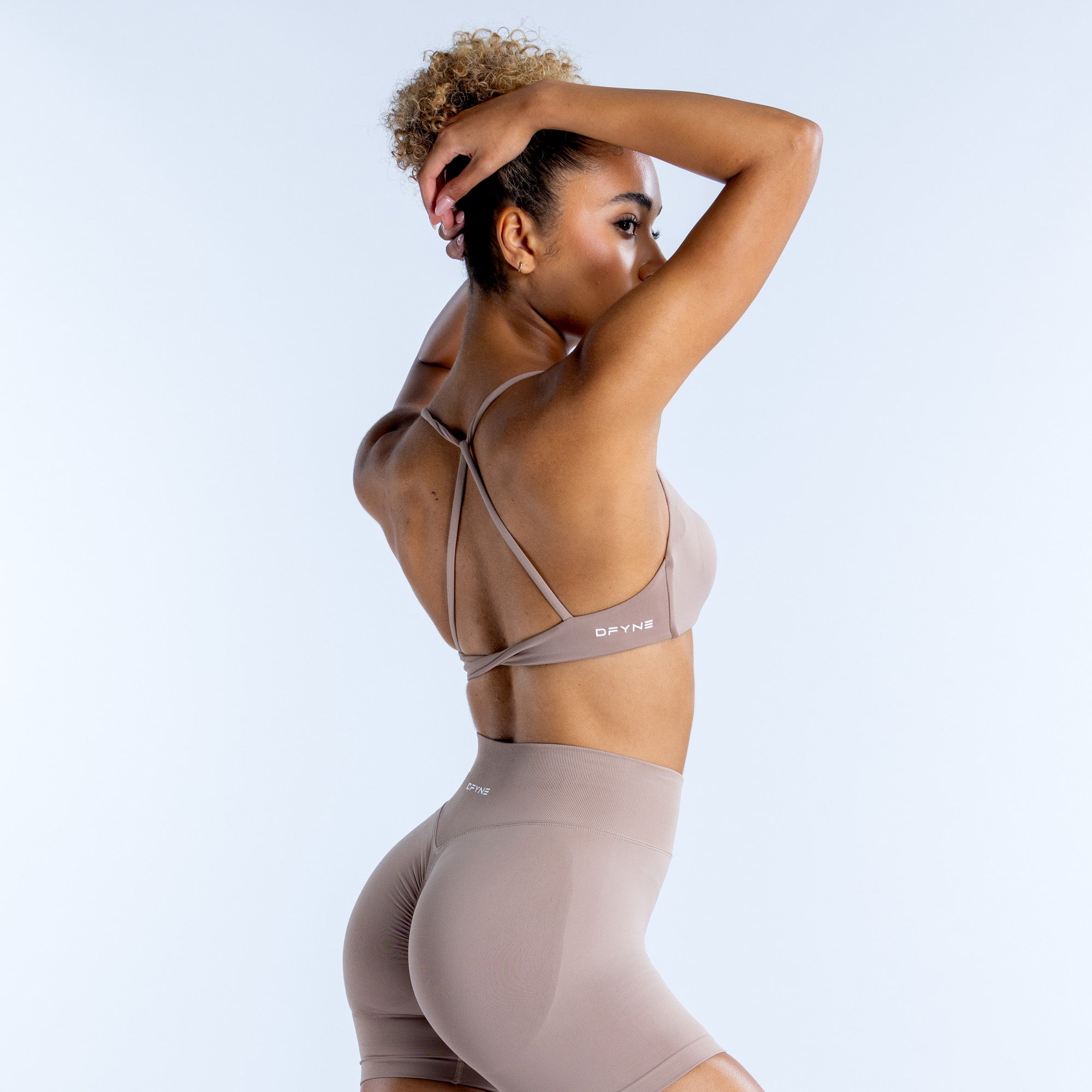 Sujetador Deportivo DFYNE Dynamic Twist Back Mujer Beige | 4857-UEXRN