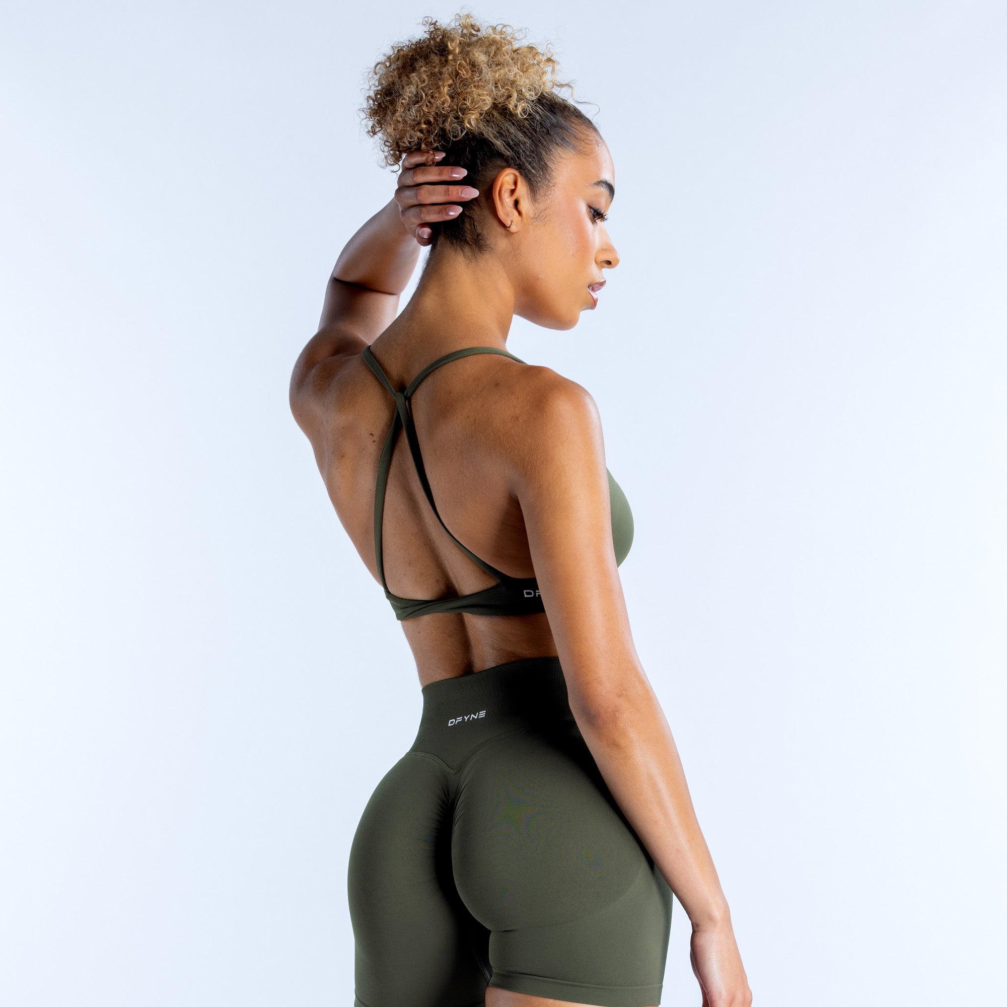 Sujetador Deportivo DFYNE Dynamic Twist Back Mujer Verde Oliva | 1570-HNBAZ