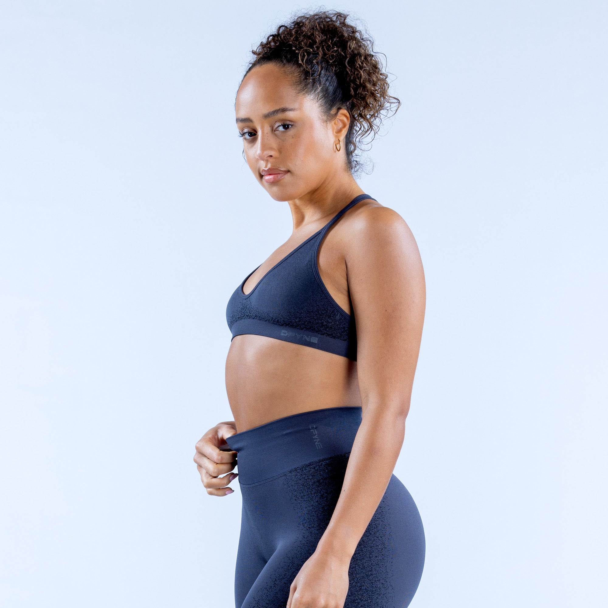 Sujetador Deportivo DFYNE Ignite Cross Back Mujer Grises | 2418-XYEQC