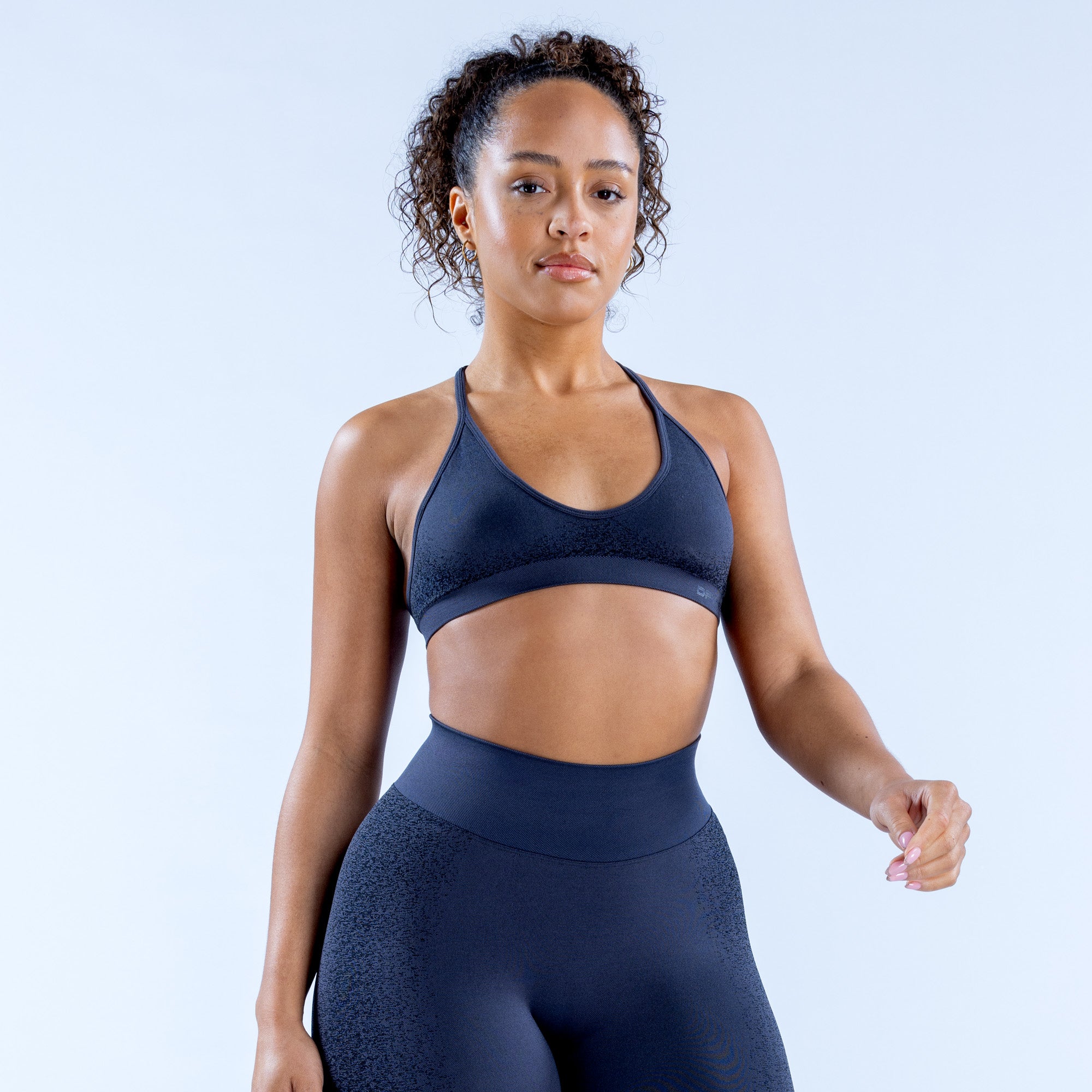 Sujetador Deportivo DFYNE Ignite Cross Back Mujer Grises | 2418-XYEQC
