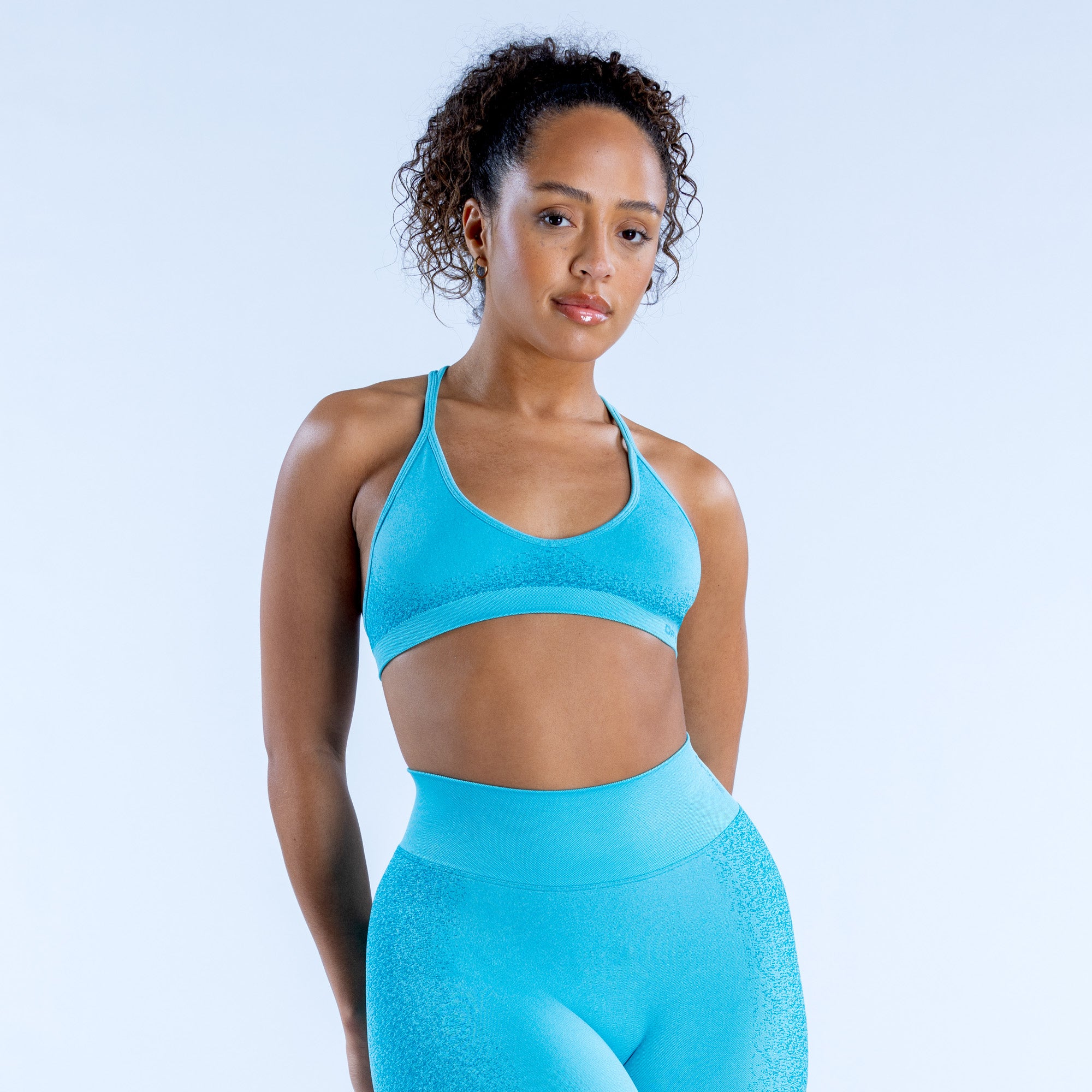 Sujetador Deportivo DFYNE Ignite Cross Back Mujer Turquesa Claro | 3105-WRVMK