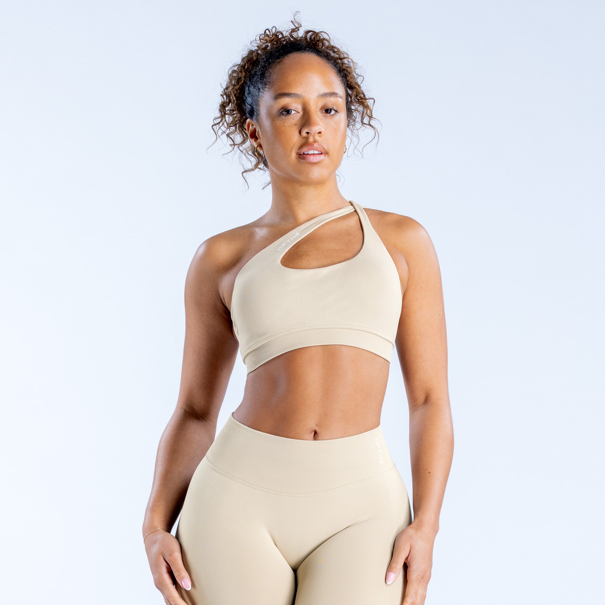 Sujetador Deportivo DFYNE Impact Asymmetric Mujer Beige | 9452-VMQUH