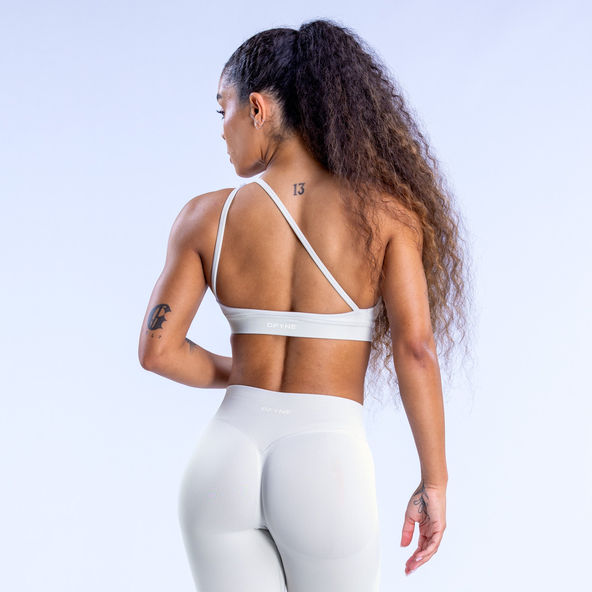 Sujetador Deportivo DFYNE Impact Asymmetric Mujer Blancos | 9365-VOTMI