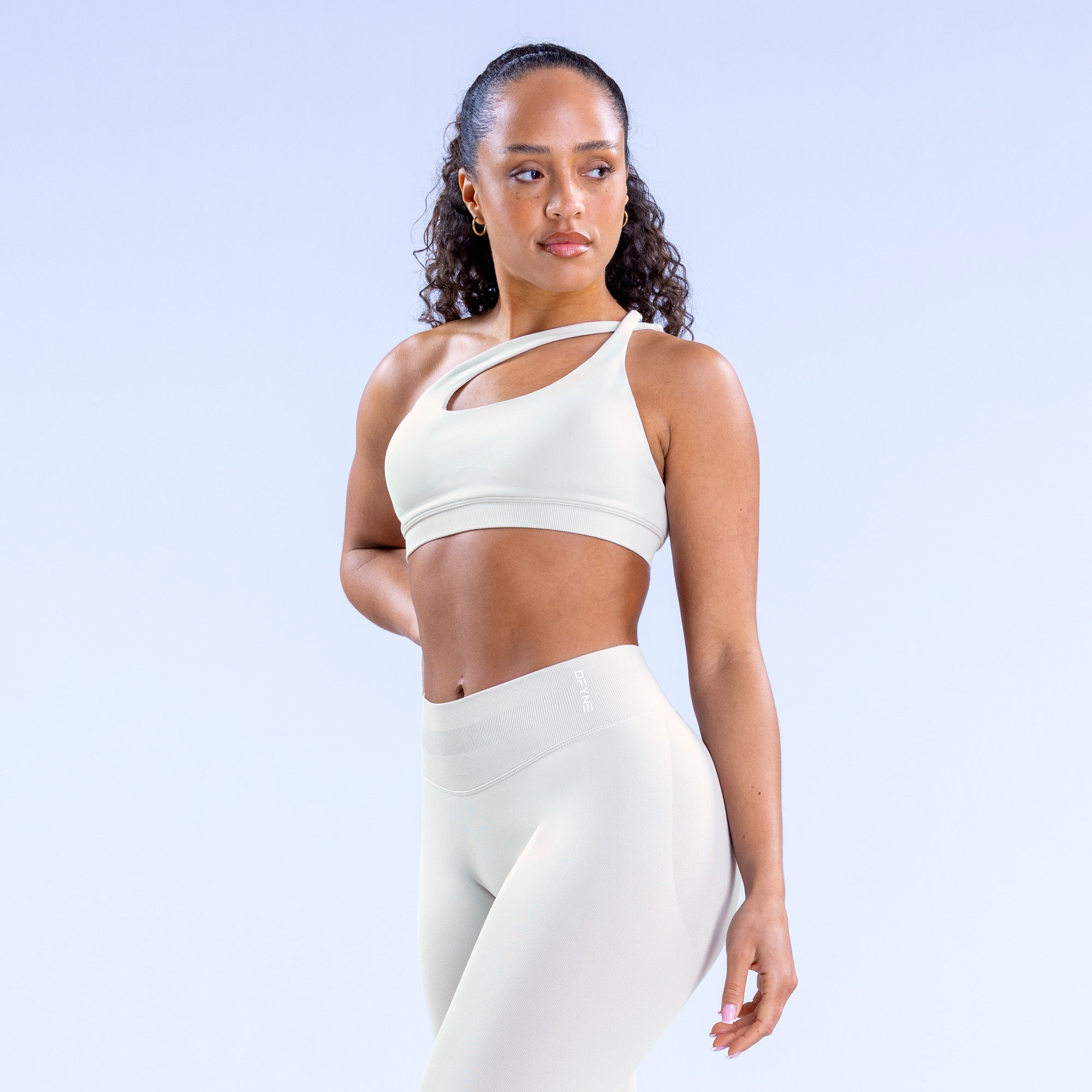 Sujetador Deportivo DFYNE Impact Asymmetric Mujer Blancos | 9365-VOTMI